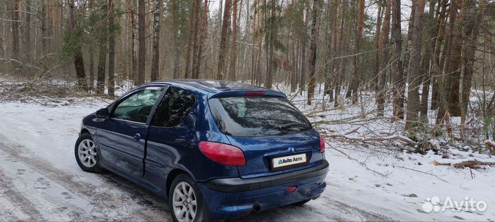 Peugeot 206 1.4 МТ, 1999, 300 000 км