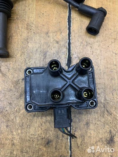 Катушка зажигания Ford Fiesta fxjb 2004