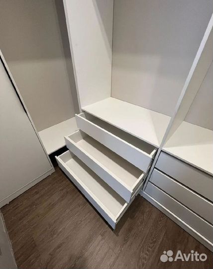 Гардеробная как IKEA