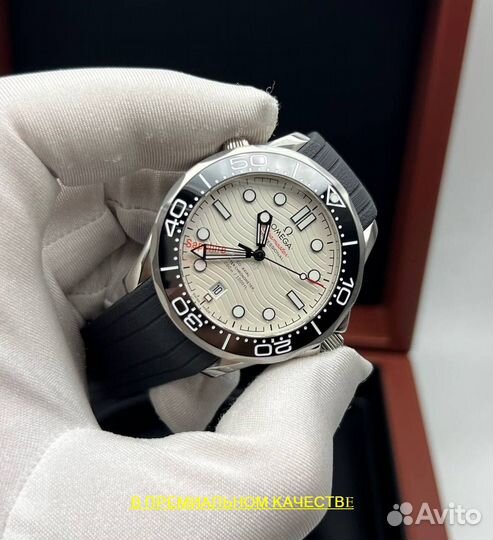 Брутальные механические мужские часы Omega