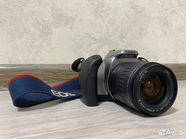 Фотоаппарат Canon EOS 3000v с объективом