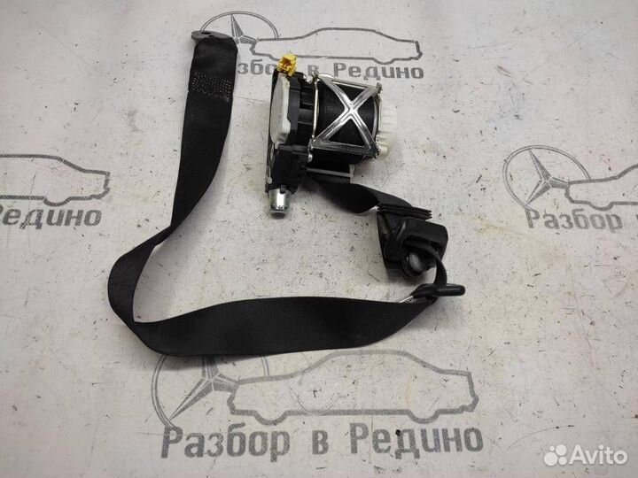 Ремень безопасности задний правый w251 R-class