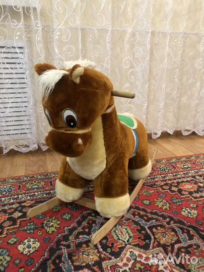 Качалка лошадь