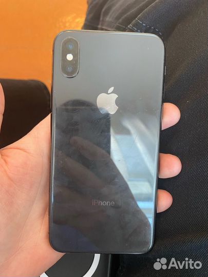 iPhone X, 64 ГБ