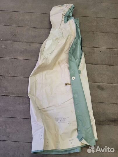 Защитный костюм