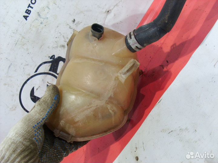 Бачок расширительный Opel Vectra B А Omega B