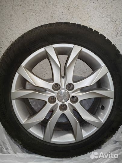 Колеса в сборе r17 зимние Peugeot