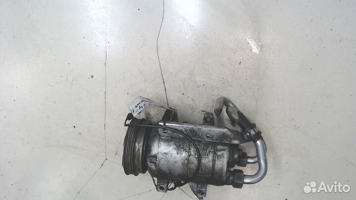 Компрессор кондиционера Volkswagen Passat 5