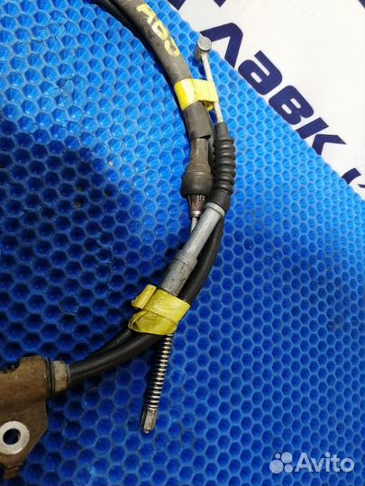 Трос стояночного тормоза Toyota Avensis