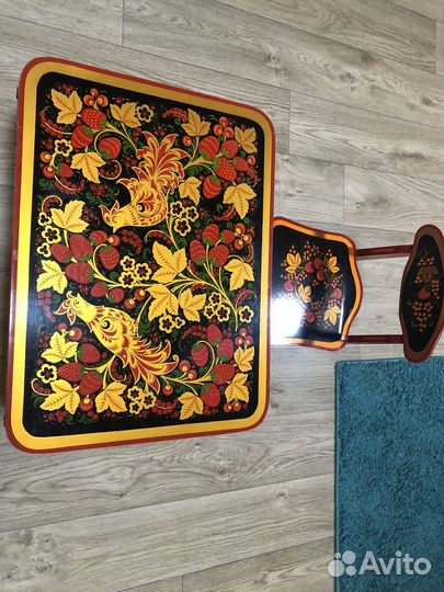 Детский стол и стул с росписью