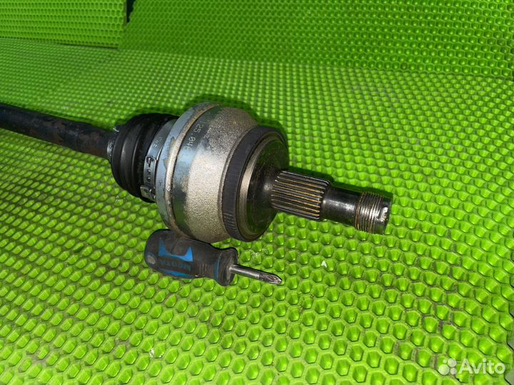 Привод задний Mercedes E W211 2002-2009