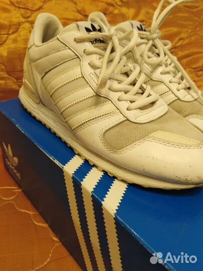 Кроссовки Adidas ZX 700