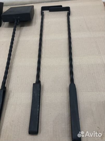 Совок и кочерга