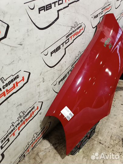 Крыло volkswagen golf jetta 1K2 1K5 MK5 1K5821021A переднее левое красный, LA3H KA9383