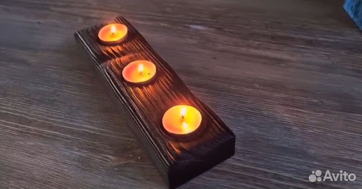 Подсвечник из дерева