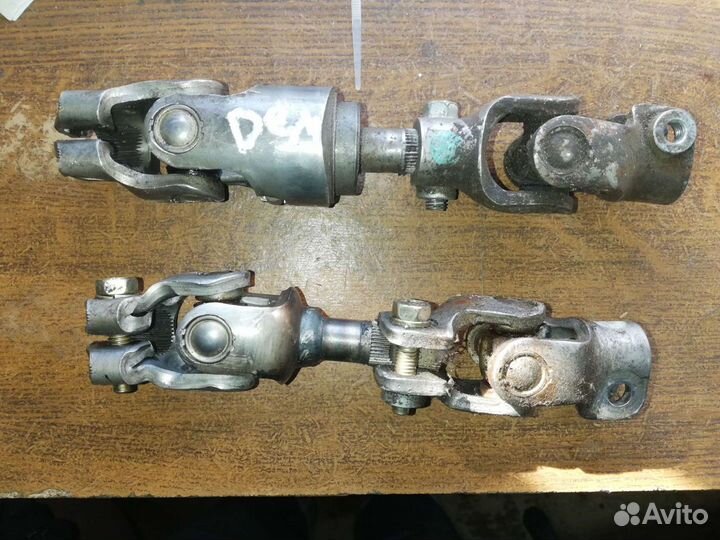 Рулевой кардан Мазда Демио 1