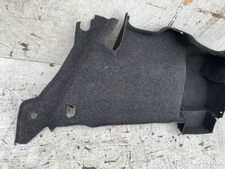 Volkswagen Passat B5+ Обшивка багажника левая