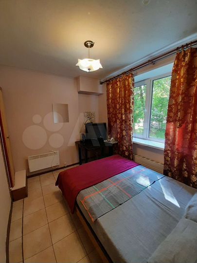 Комната 12 м² в 3-к., 1/5 эт.