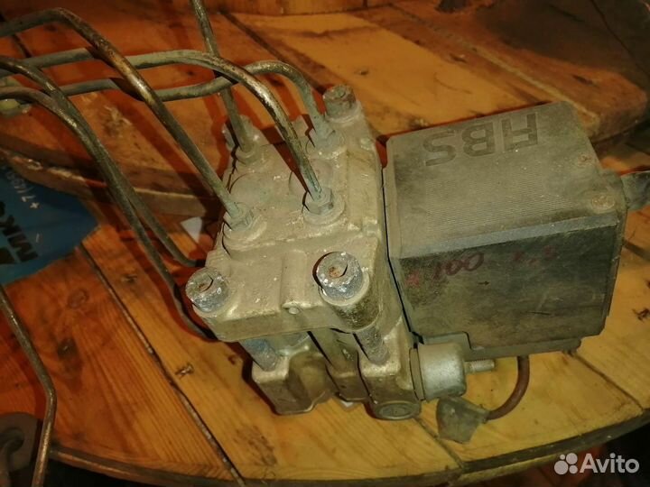 Блок abs audi 100 2.3