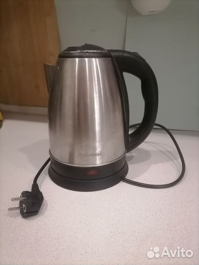 Чайник электрический неисправный