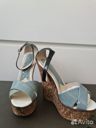 Босоножки 40р новые натуральные