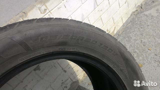 Yokohama Parada Spec-X 305/50 R20