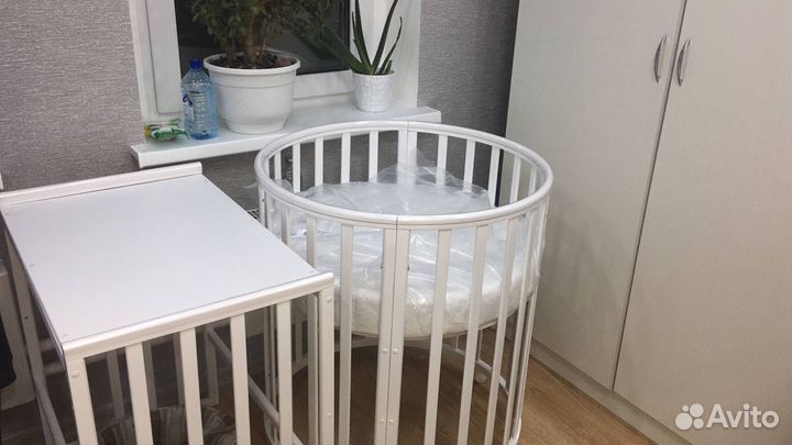 Детская краватка три в одном