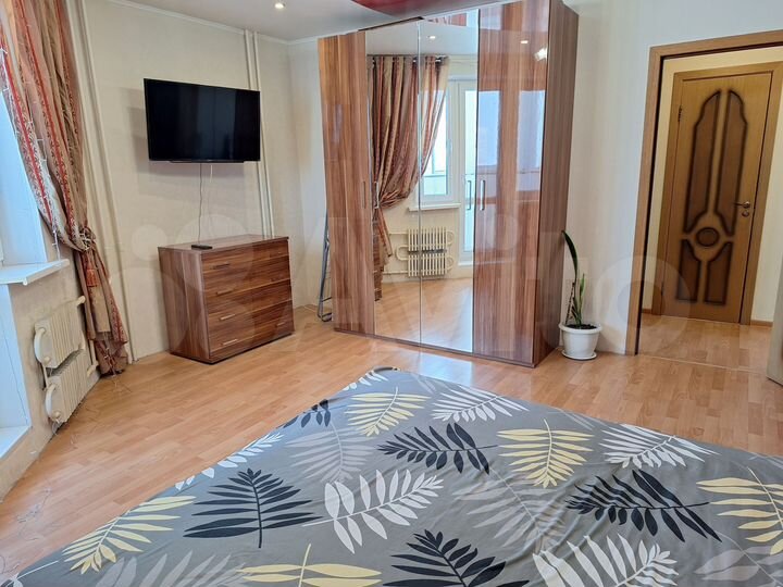 2-к. квартира, 70 м², 12/16 эт.