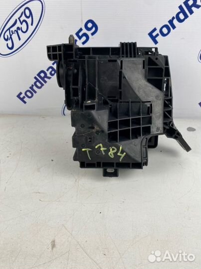 Блок предохранителей подкапотный Kia Ceed ED 1.6