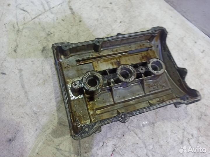 Крышка клапанная