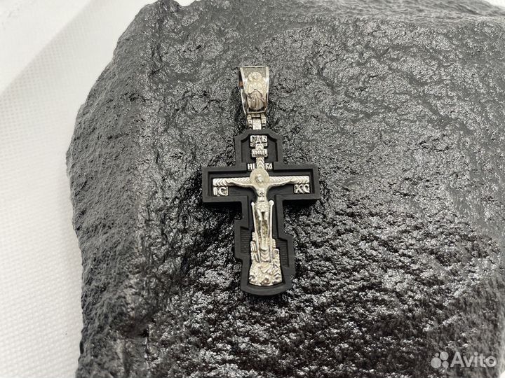 Серебряный крестик