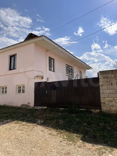 Дом 76 м² на участке 4 сот.