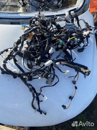 Проводка салона Kia Cerato 2