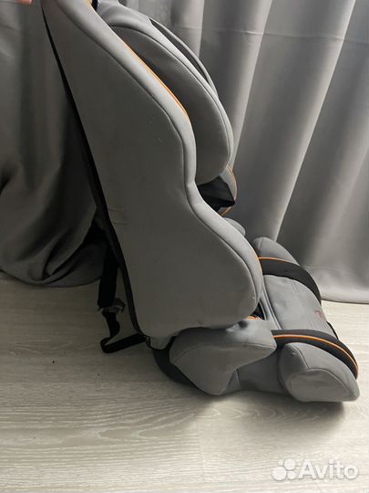 Детское автокресло