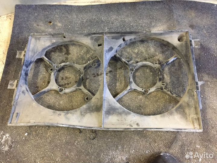 Диффузор Mitsubishi Outlander Xl 4B11 2011