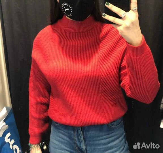 Свитер женский