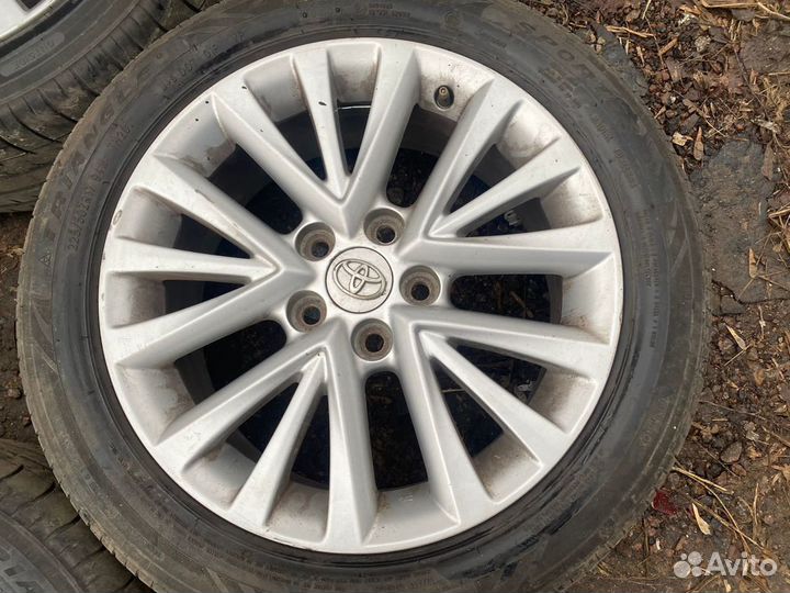 Комплект колёс Toyota Camry 55 R17