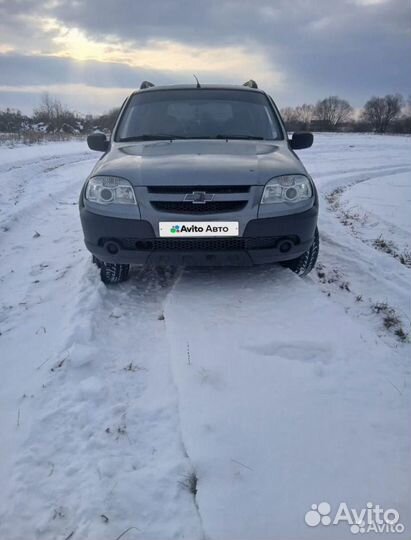 Chevrolet Niva 1.7 МТ, 2008, 260 000 км