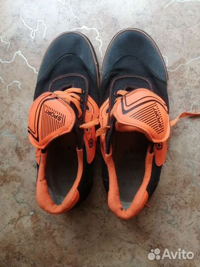 Футбольные бутсы 41 размер