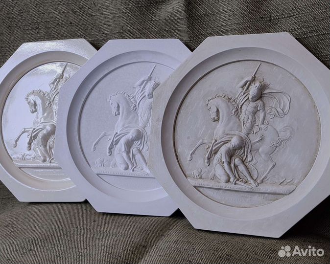 Панно барельеф