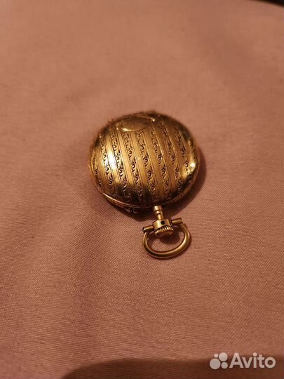 Старинные золотые карманные часы