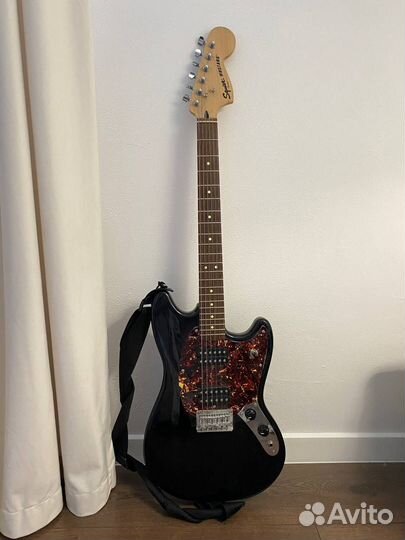 Электрогитара Fender Mustang Squier Bullet
