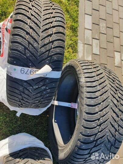 Nokian Tyres Hakkapeliitta 10p SUV 265/45 R20