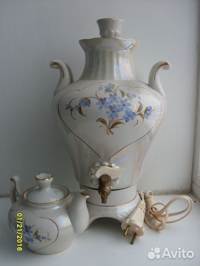 Самовар электрический фарфоровый