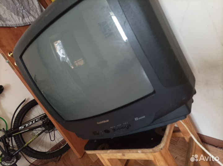 Телевизор Goldstar