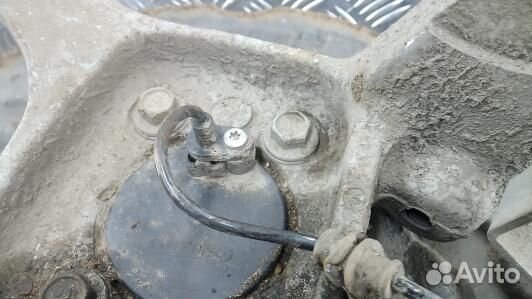 Ступица задняя правая ford mondeo 5 (UNP14NY01)