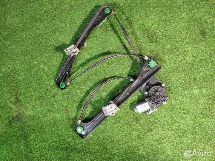 Стеклоподъемник передний правый Volkswagen Polo