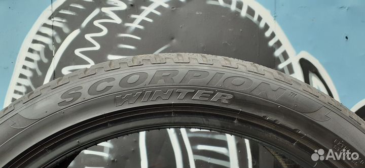 Pirelli Scorpion Winter 295/35 R21