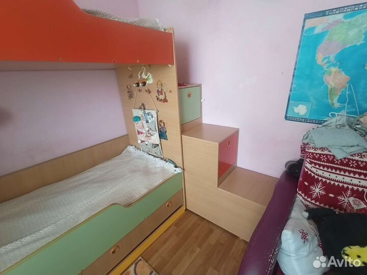 Двухъярусная кровать бу с матрасами