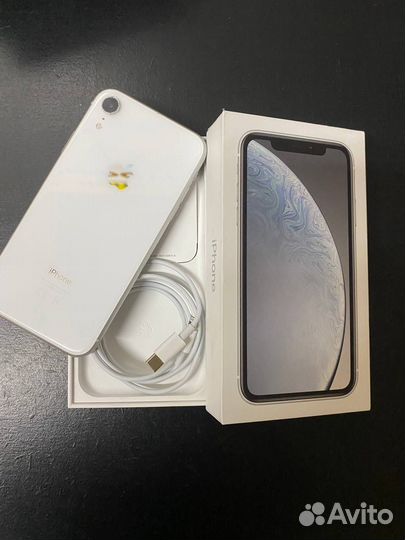 iPhone xr 64gb